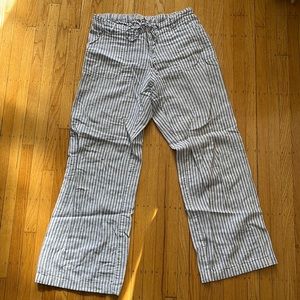 Size small linen pants